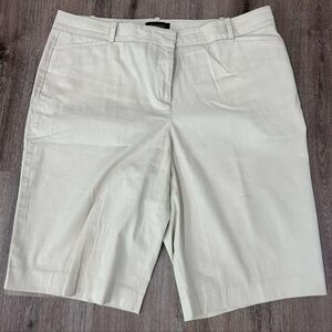 Women's‎ Cream Shorts